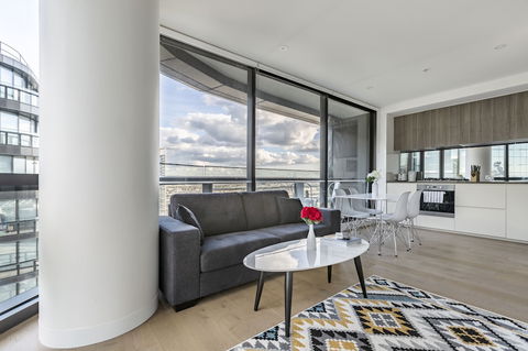 STAY&CO Serviced Apartments Docklands Collins - Accommodation Nelson Bay 5