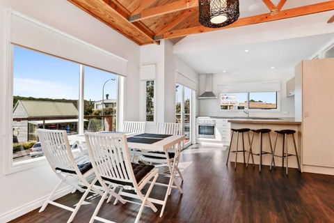 Port Central No 2 - Accommodation Nelson Bay 4