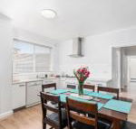 Wattle Grove Villa - Accommodation Nelson Bay