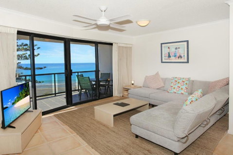 Unit 8 Phoenix Apartments 1736 David Low Way Coolum Beach LINEN INCLUDED 500 BOND - Accommodation Nelson Bay 5