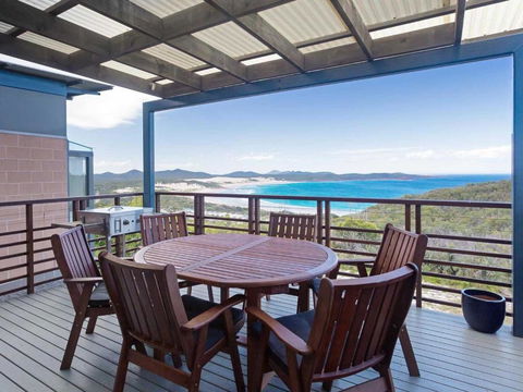 Beach House 7 26 One Mile Close Air Conditioned Wifi Foxtel Linen - Accommodation Nelson Bay 6