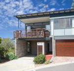 Beach View at One Mile 8 / 26 One Mile Close infinity complex pool  WIFI - Accommodation Nelson Bay