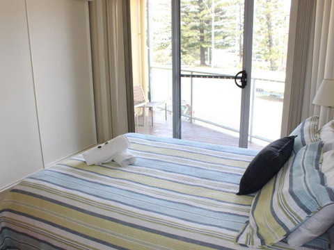 Seaspray Unit 7 Straight Across The Road From Main Beach Yamba - Accommodation Nelson Bay 2