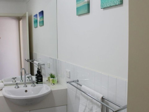 Seaspray Unit 7 Straight Across The Road From Main Beach Yamba - Accommodation Nelson Bay 1