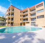Golden Shores Unit 3 21 Landsborough Parade - Accommodation Nelson Bay