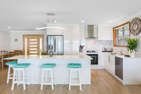 Kalimna Lakeside Living - Accommodation Nelson Bay 4