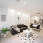 A Spacious & Central 2BR Apt Near Flinders Station - Accommodation Nelson Bay 0