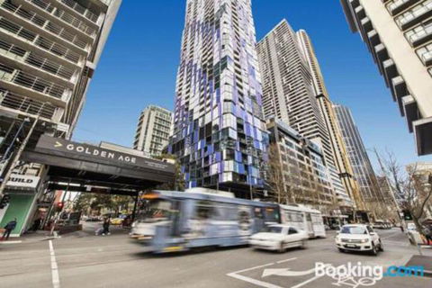 2BR LightHouse Suites In Melbourne CBD - Accommodation Nelson Bay 0