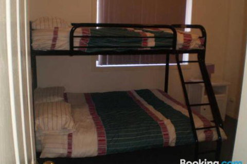 Retreat On Surf Beach - Accommodation Nelson Bay 5