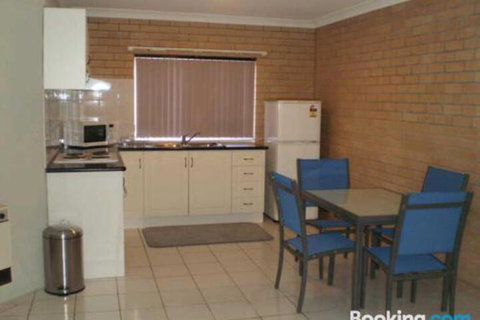 Retreat On Surf Beach - Accommodation Nelson Bay 2