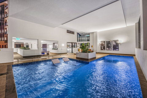 Arise Hedge - Accommodation Nelson Bay 3