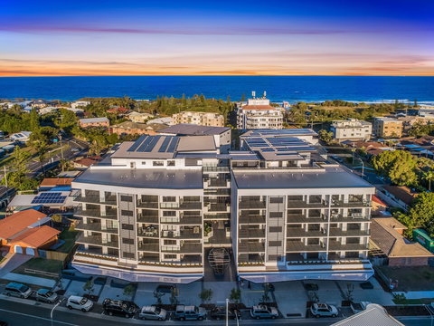 Arise Hedge - Accommodation Nelson Bay 0