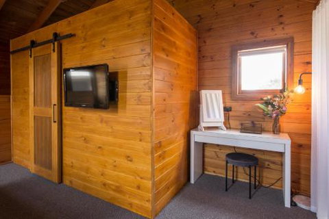 Coleys Beach House Yallingup - Accommodation Nelson Bay 4