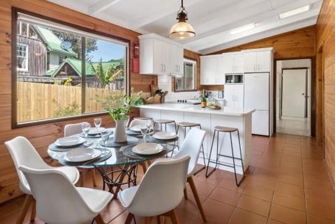 Coleys Beach House Yallingup - Accommodation Nelson Bay 6