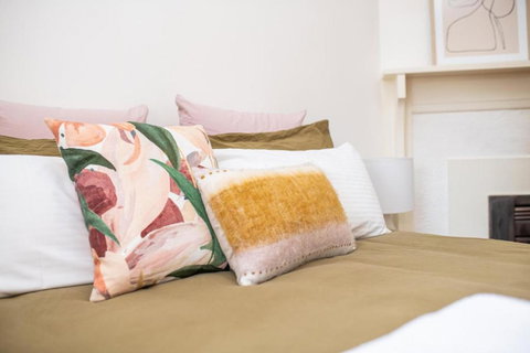 Lords Cottage Charming CBD Home Pet Friendly - Accommodation Nelson Bay 6