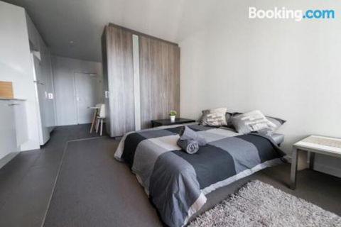 HazelStudio In Melbourne CBD - Accommodation Nelson Bay 0