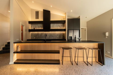 RUST - Accommodation Nelson Bay 4