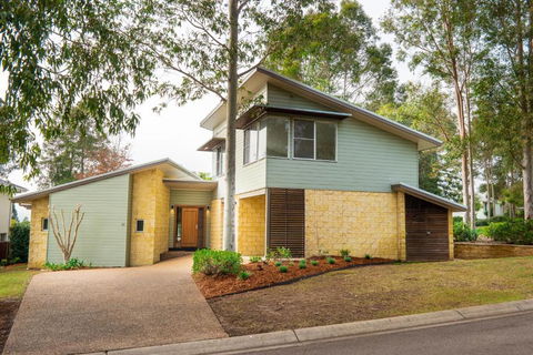 RUST - Accommodation Nelson Bay 6