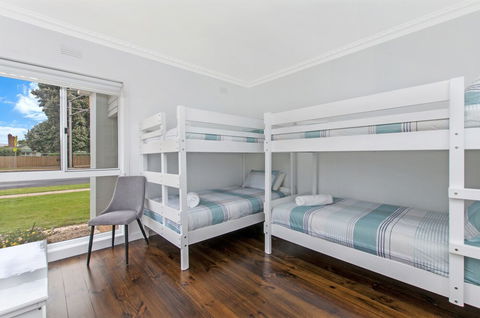 Fieldings Lair - Accommodation Nelson Bay 1