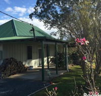 Old Schoolmasters Cottage on the Barrington River - Accommodation Nelson Bay