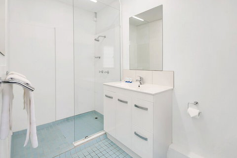 Easy Going Holiday Unit On McKenzie MK6 - Accommodation Nelson Bay 4