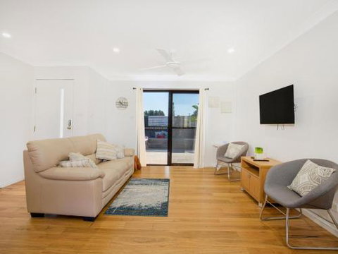 VIlla Zelma Culburra Beach - Accommodation Nelson Bay 0