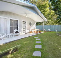 Salty Kisses Holiday House - Accommodation Nelson Bay