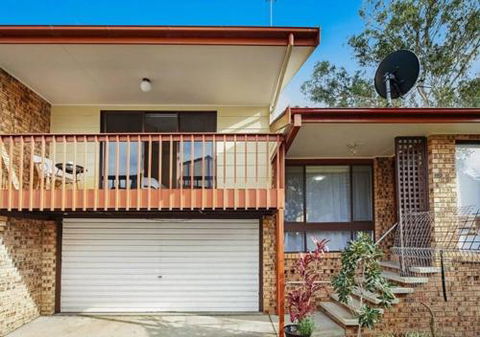 Convenient Location Close To Tuggerah Lake - Accommodation Nelson Bay 4
