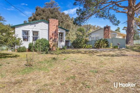Cromarty Cottage 900m From Birubi Beach - Accommodation Nelson Bay 3