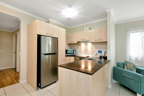 Beachside Mantra 821 Palm Cove - Accommodation Nelson Bay 4