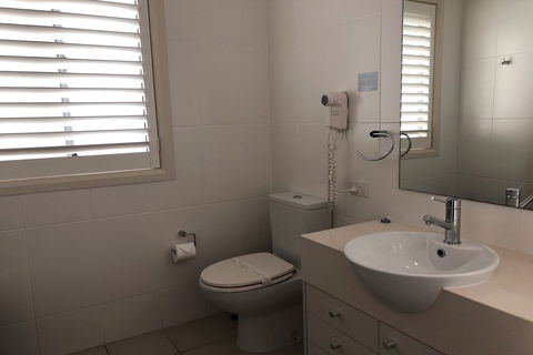 Pacific Blue 505-265 Sandy Point Road - Accommodation Nelson Bay 5