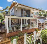 Majestic on Palm Beach Full House 4pm Check Out Sundays - Nelson Bay Accommodation.com