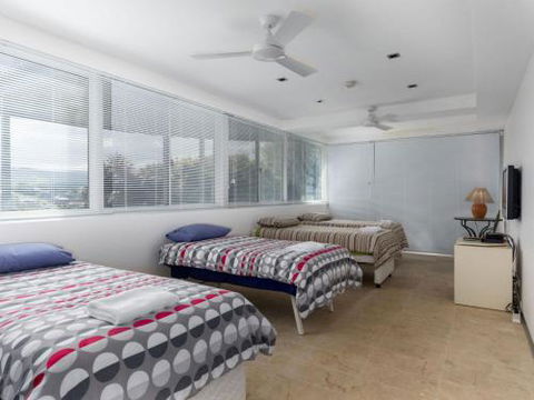 TASMAN DRIVE Gerringong 4pm Check Out Sundays - Accommodation Nelson Bay 2