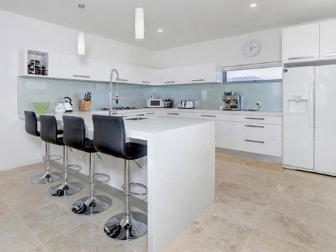 Rosalea By The Bay - Accommodation Nelson Bay 4