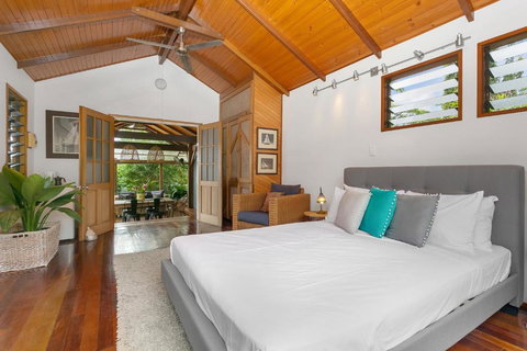 Lazenby Lodge - Accommodation Nelson Bay 4