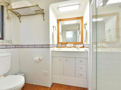 Olive Grove Studio 1 - Accommodation Nelson Bay 6