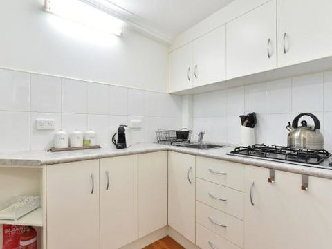 Olive Grove Studio 1 - Accommodation Nelson Bay 5