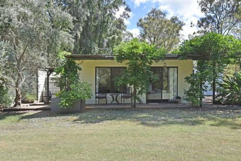 Olive Grove Studio 1 - Accommodation Nelson Bay 3