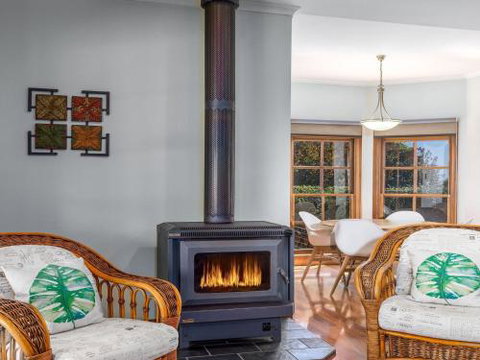 GULL HOUSE Kiama 4pm Check Out Sundays - Accommodation Nelson Bay 4