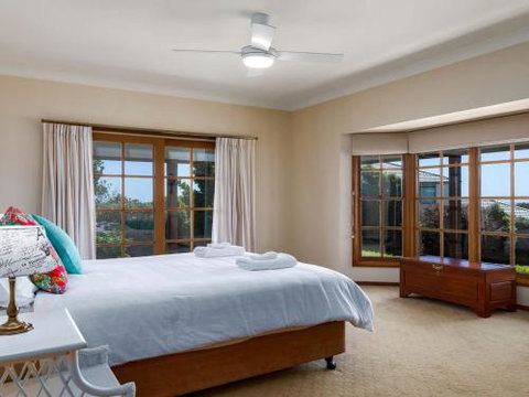 GULL HOUSE Kiama 4pm Check Out Sundays - Accommodation Nelson Bay 1