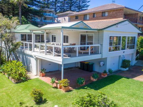 FRESHWATER Gerroa 4pm Check Out Sundays - Accommodation Nelson Bay 1