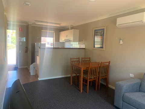 Waratah - Accommodation Nelson Bay 1
