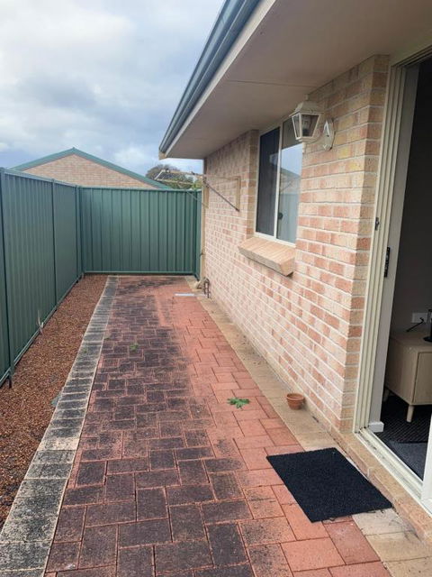 Waratah - Accommodation Nelson Bay 5