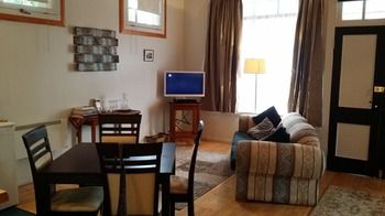 Strahan Holidays - Accommodation Nelson Bay 1