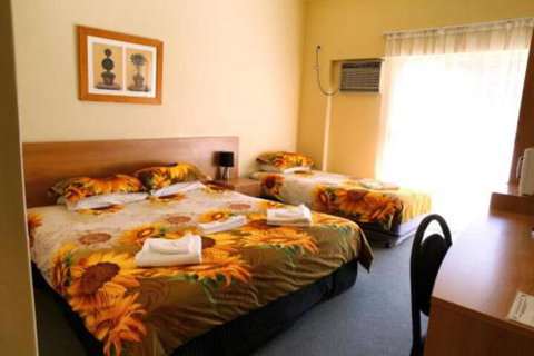 Blue Mountain Motel - Accommodation Nelson Bay 0