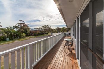 Catalina Close 1a - Nelson Bay Accommodation.com 5