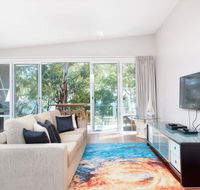 The Seahorse 137 Government Road - Nelson Bay Accommodation.com