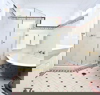 The Apartment Service HAYBY - Nelson Bay Accommodation.com