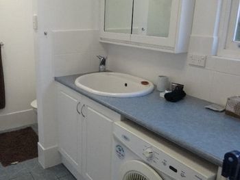 Lakeside Getaway - Accommodation Nelson Bay 2