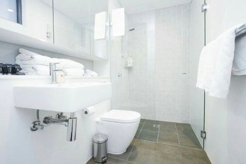 B03-darling Harbour 1 BDR APT - Accommodation Nelson Bay 3